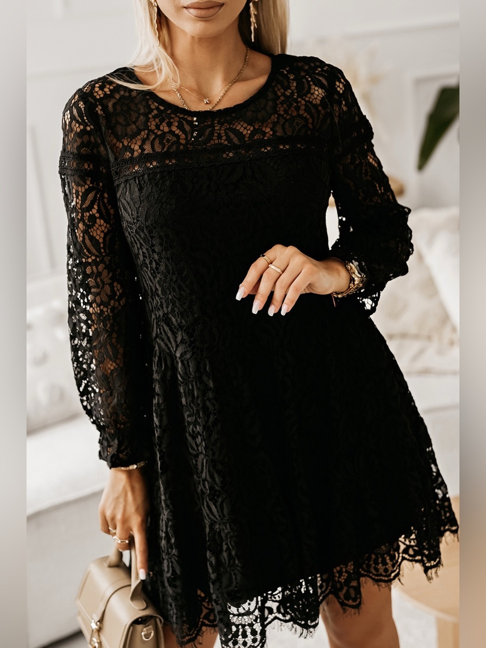 Lace Detail Round Neck Mini Dress